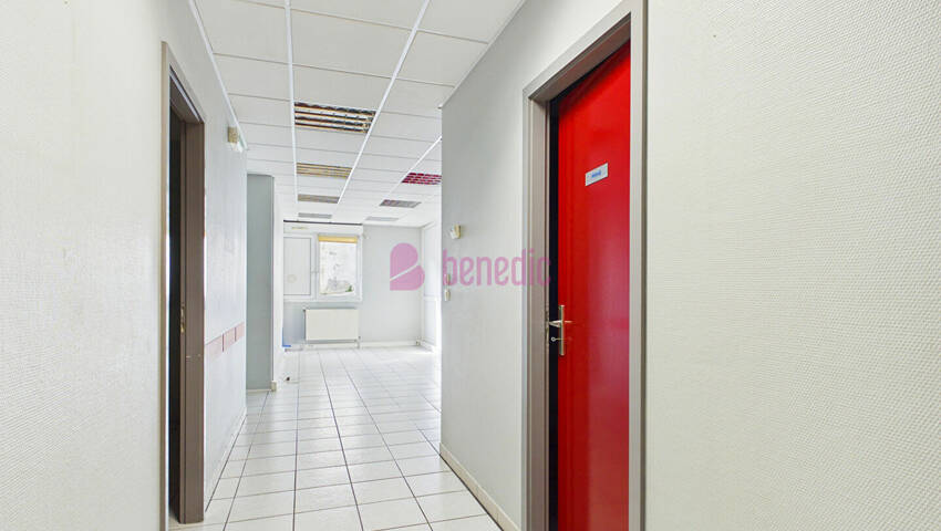 60262505e - Attribut alt par défaut.