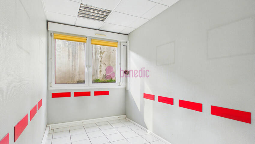 60262505f - Attribut alt par défaut.