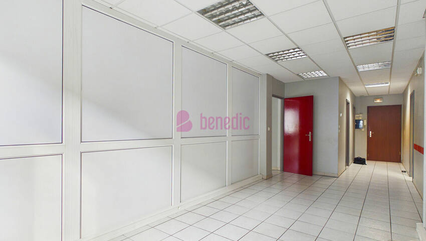 60262505g - Attribut alt par défaut.