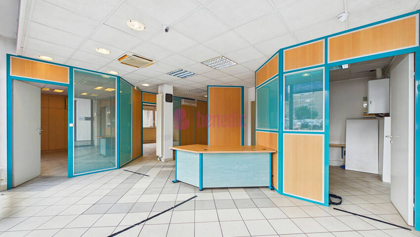 60262242b - Attribut alt par défaut.