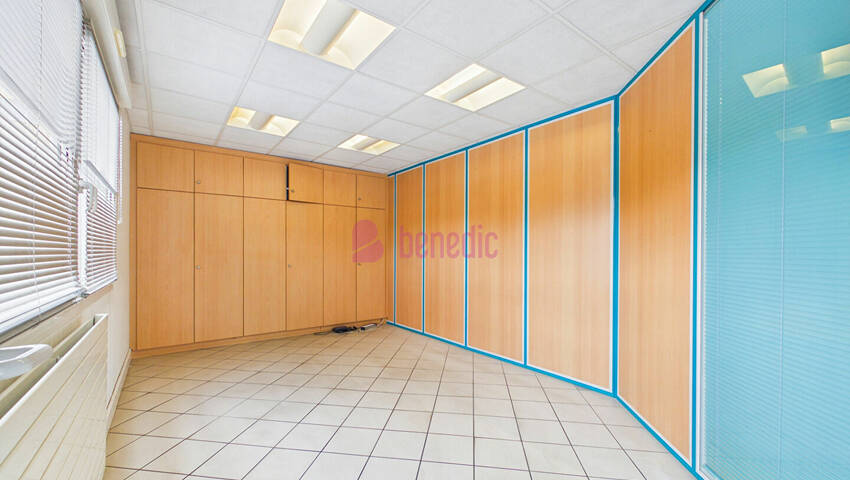 60262242h - Attribut alt par défaut.