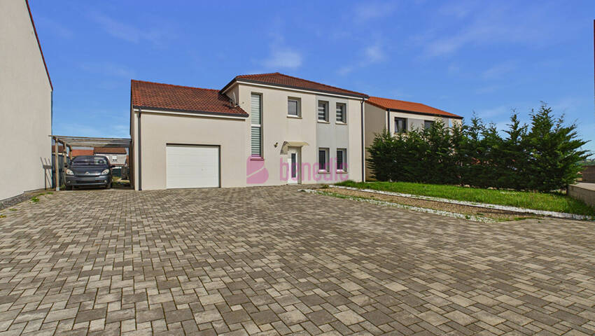 60015294c - Attribut alt par défaut.