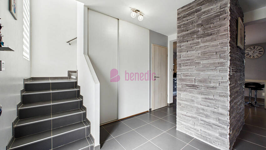 60015294f - Attribut alt par défaut.