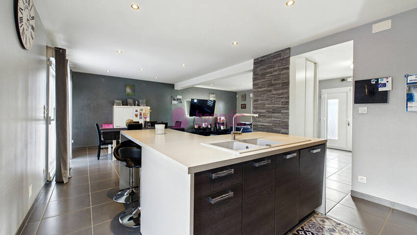 60015294k - Attribut alt par défaut.