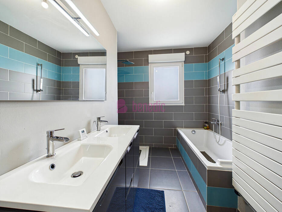 60015294q - Attribut alt par défaut.