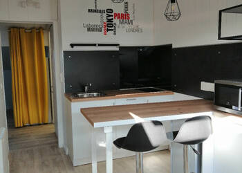 60257023b - Attribut alt par défaut.