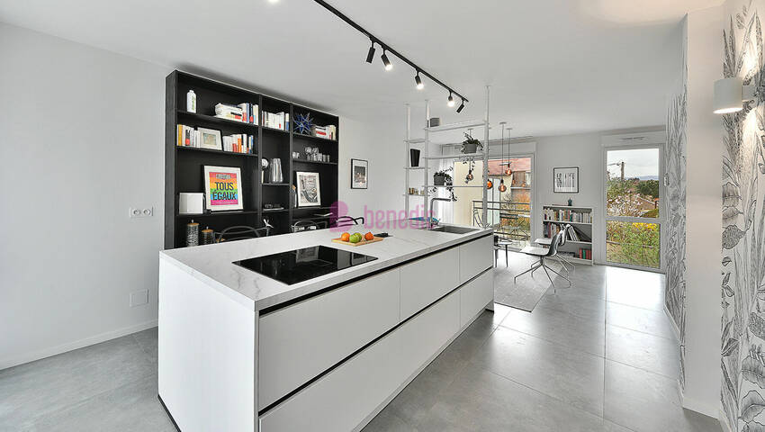 60148169d - Attribut alt par défaut.