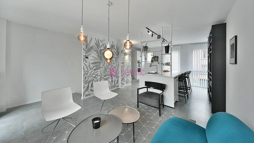 60148169i - Attribut alt par défaut.