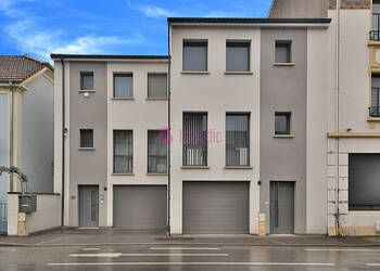 60148169b - Attribut alt par défaut.