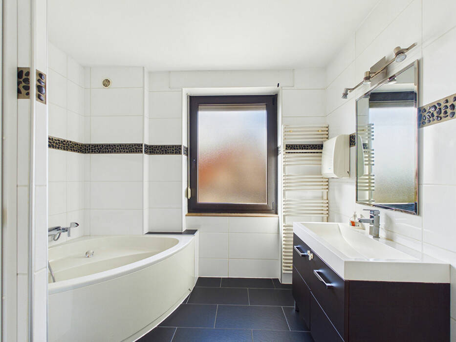 60256069f - Attribut alt par défaut.