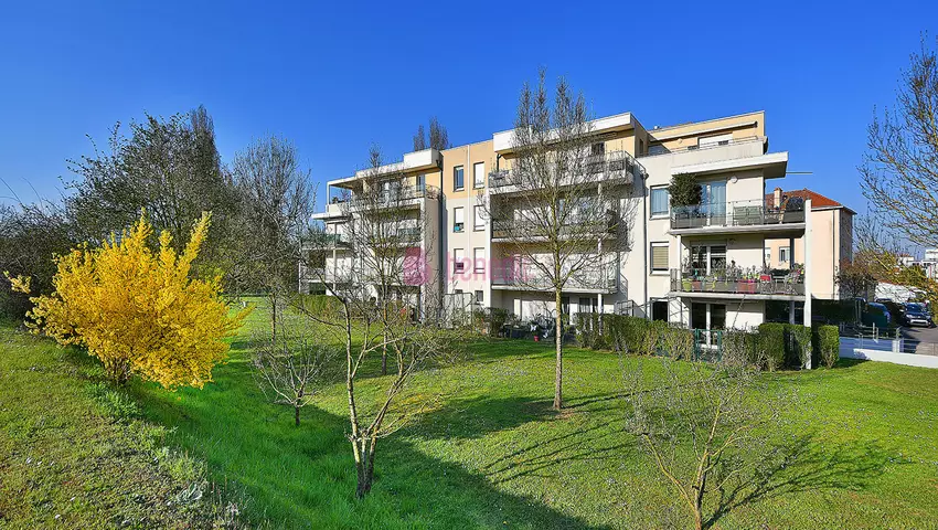 Appartement 5 pièces 104 m² · à Moulins-lès-Metz · 104 m² · 250 000 €