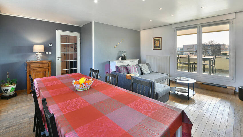 60257597f - Attribut alt par défaut.