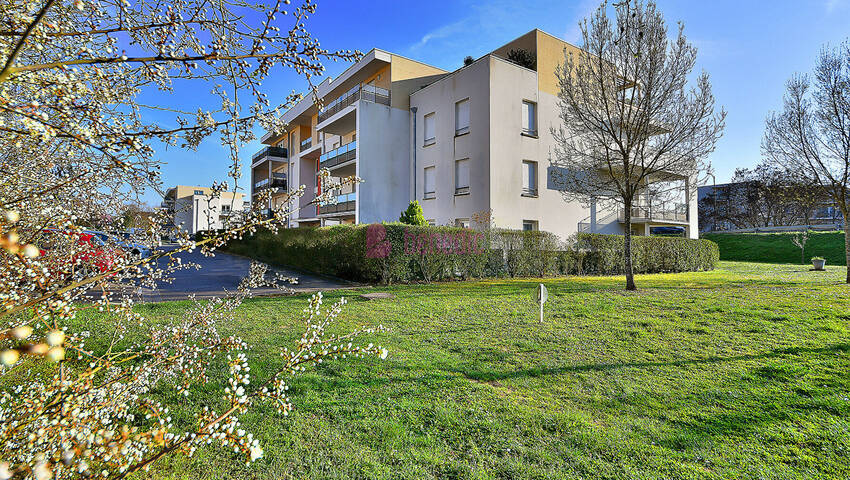 60257597u - Attribut alt par défaut.