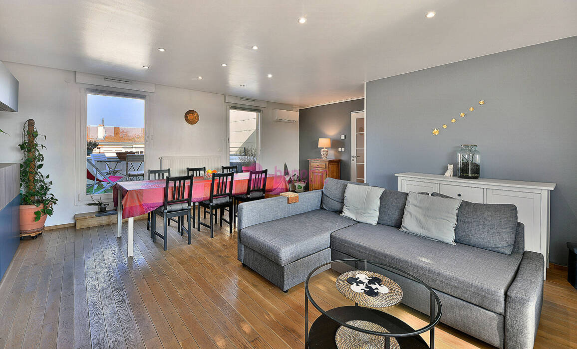 60257597w - Attribut alt par défaut.