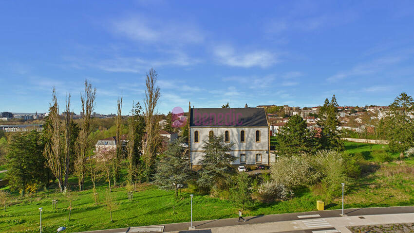 59534922h - Attribut alt par défaut.