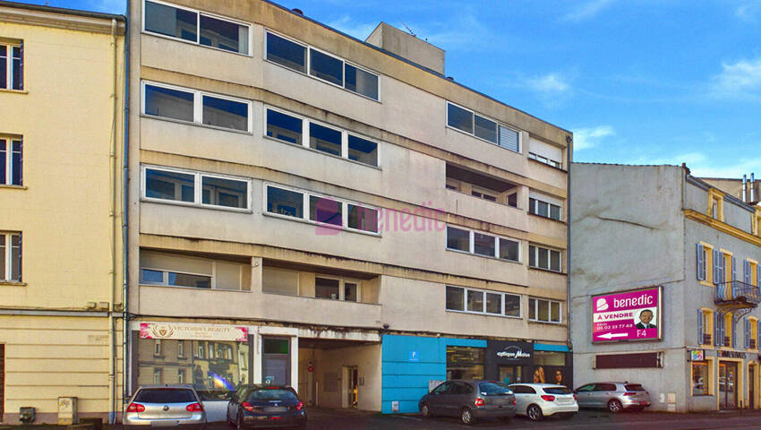 60235137a - Attribut alt par défaut.