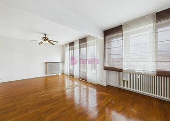 60235137c - Attribut alt par défaut.