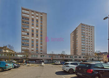 60292089a - Attribut alt par défaut.