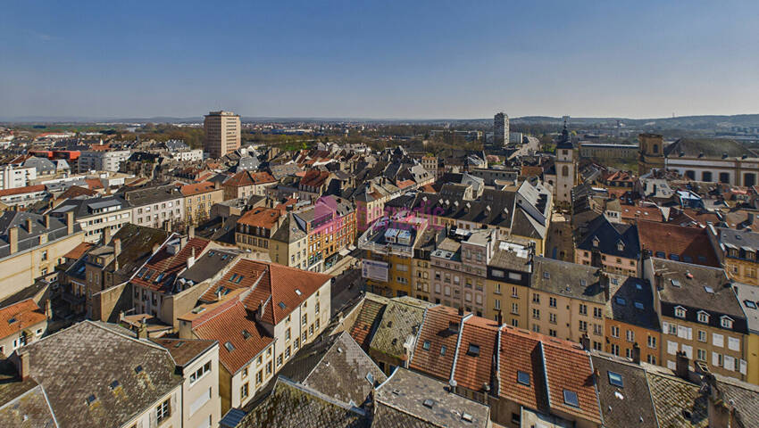 60292089c - Attribut alt par défaut.