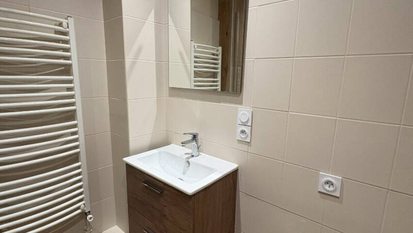 60293948f - Attribut alt par défaut.