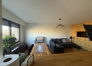 60294153a - Attribut alt par défaut.