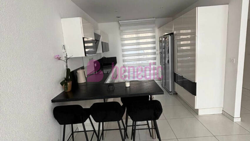 60027574h - Attribut alt par défaut.