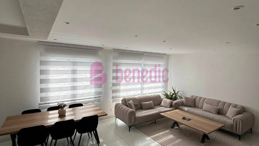 60027574i - Attribut alt par défaut.