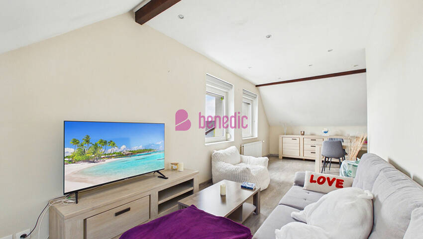 60152269b - Attribut alt par défaut.