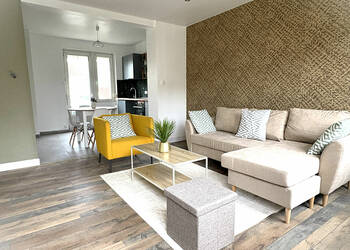 60308122a - Attribut alt par défaut.