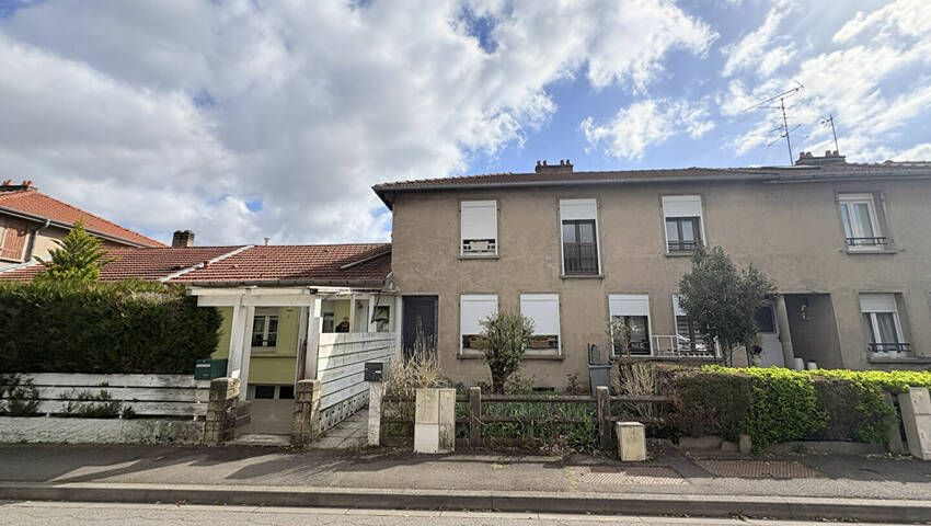 60308122j - Attribut alt par défaut.