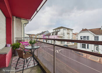 60307605c - Attribut alt par défaut.