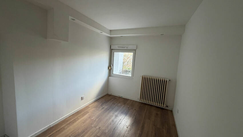 60308019f - Attribut alt par défaut.