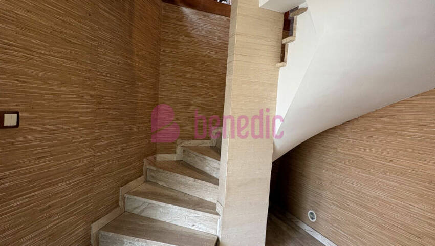 58738112h - Attribut alt par défaut.