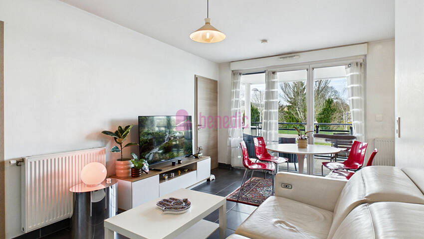 60225265d - Attribut alt par défaut.