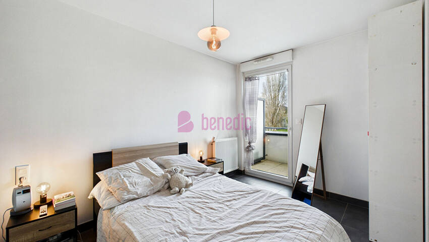 60225265f - Attribut alt par défaut.