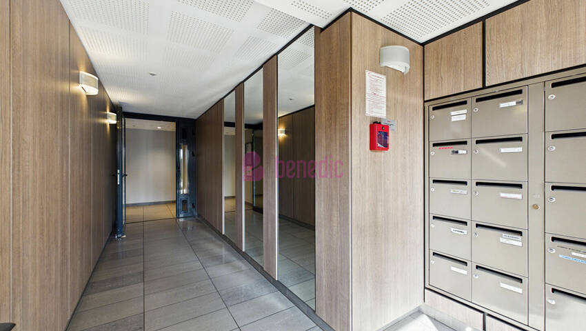 60225265i - Attribut alt par défaut.