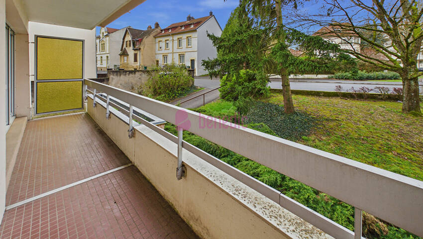 60193075e - Attribut alt par défaut.