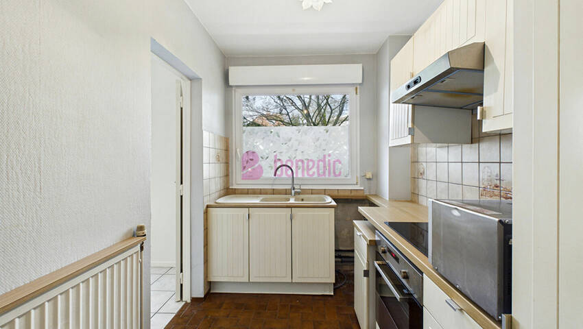 60193075i - Attribut alt par défaut.