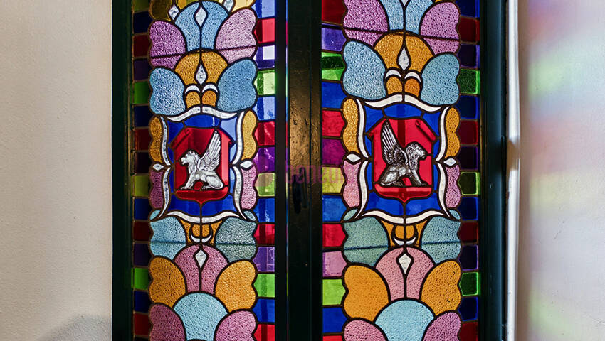 59829381e - Attribut alt par défaut.