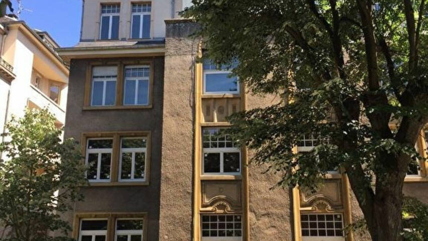 24420363c - Attribut alt par défaut.