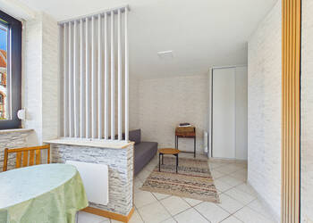 60256237b - Attribut alt par défaut.