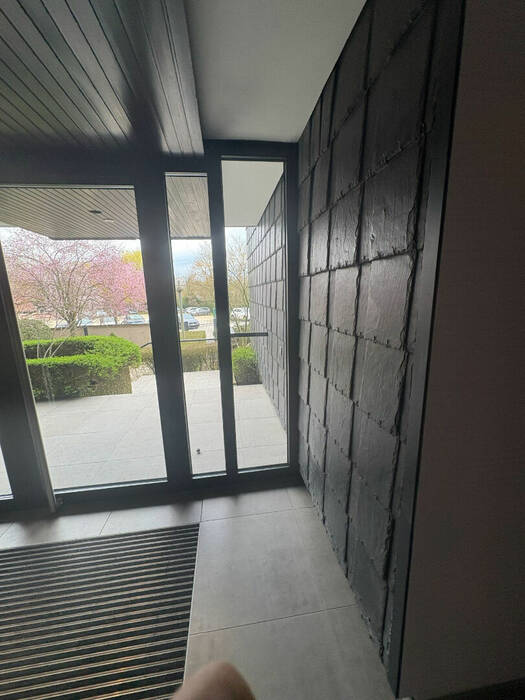 60368778b - Attribut alt par défaut.