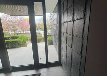 60368778b - Attribut alt par défaut.