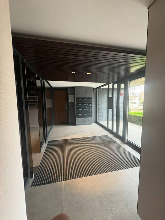 60368778c - Attribut alt par défaut.