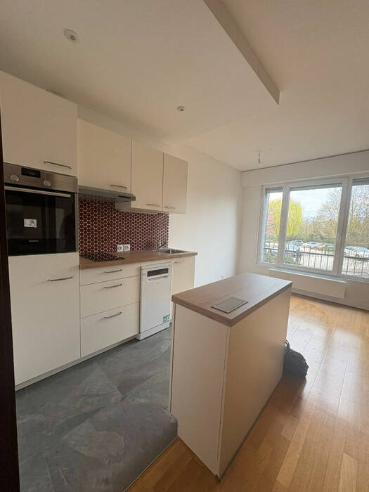 60368778e - Attribut alt par défaut.