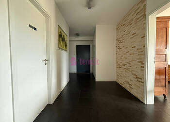 60020864b - Attribut alt par défaut.