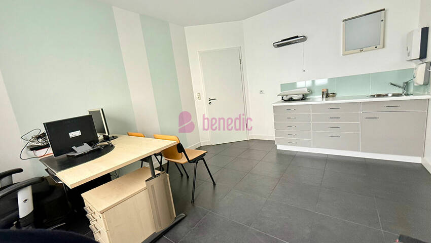 60020864k - Attribut alt par défaut.