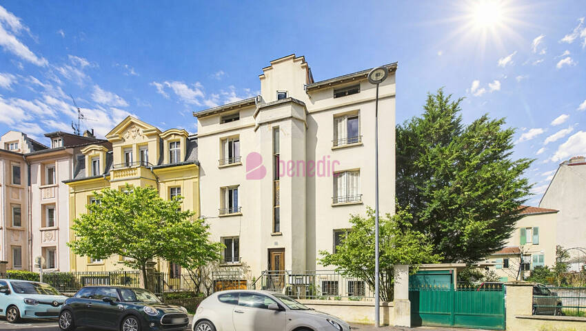 60362959a - Attribut alt par défaut.