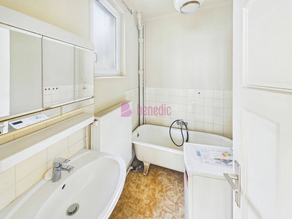 60362959f - Attribut alt par défaut.