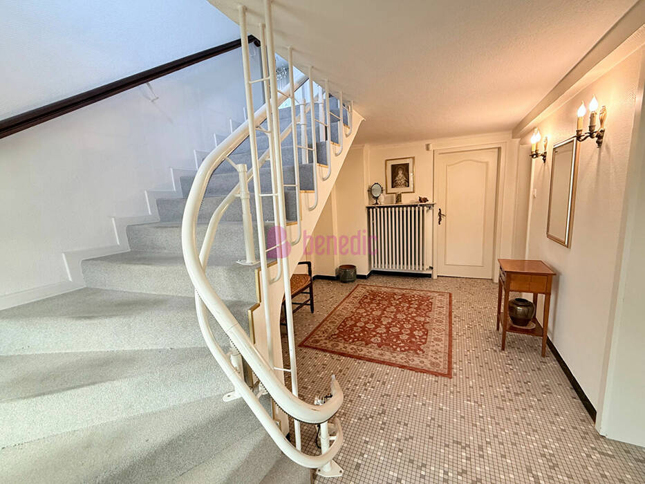 60372379c - Attribut alt par défaut.